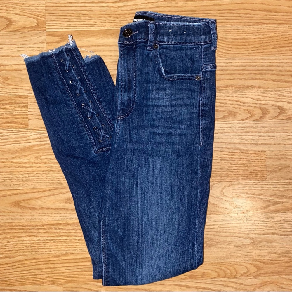Women’s Express Jeans